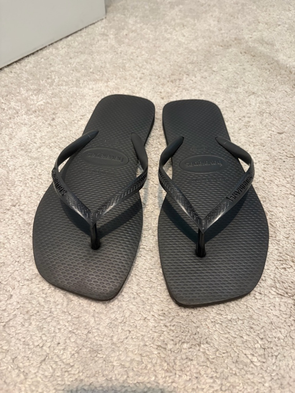 Havaianas Black Slim Square-Toe Flip Flops
